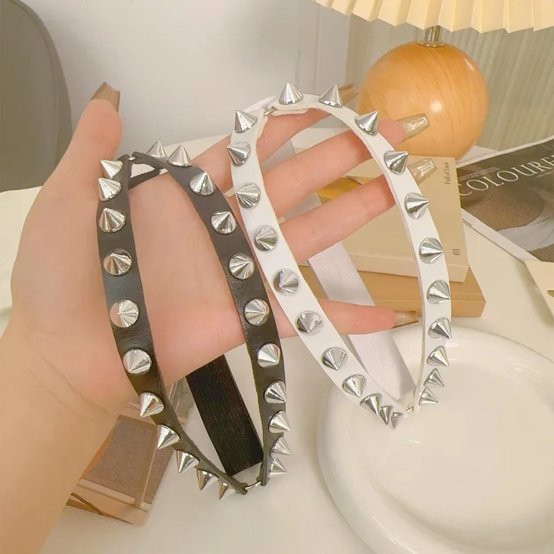 Double Row Cone Spike Leg Gart - Body Jewelry Leg Chain review and price